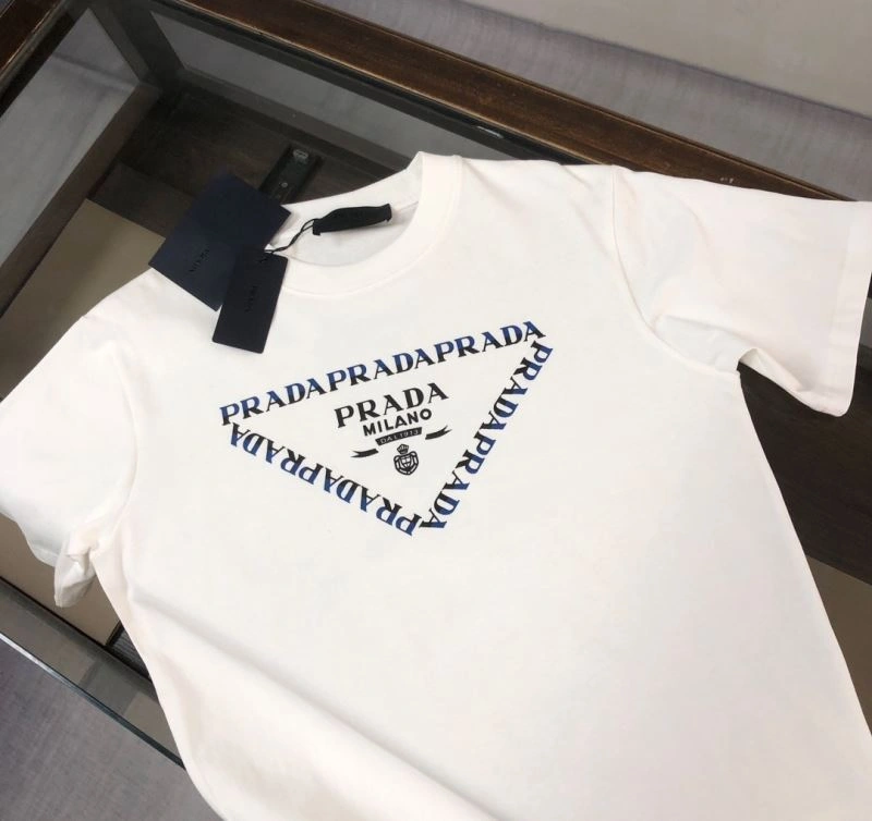 Chic Prada T-Shirts 171482