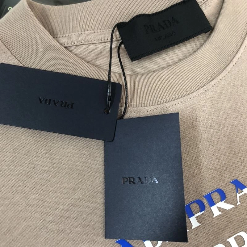 Prada T-Shirts Affordable 171480