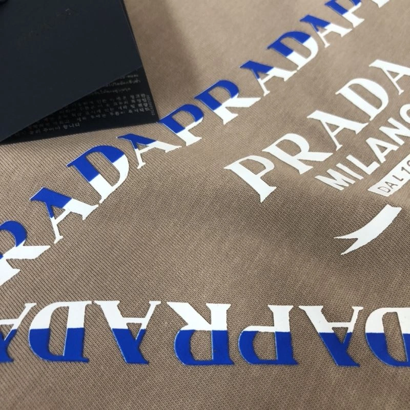 Prada T-Shirts Affordable 171480