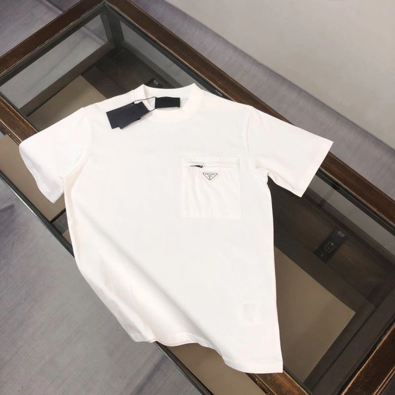 ComfortFit Prada T-Shirts 171476