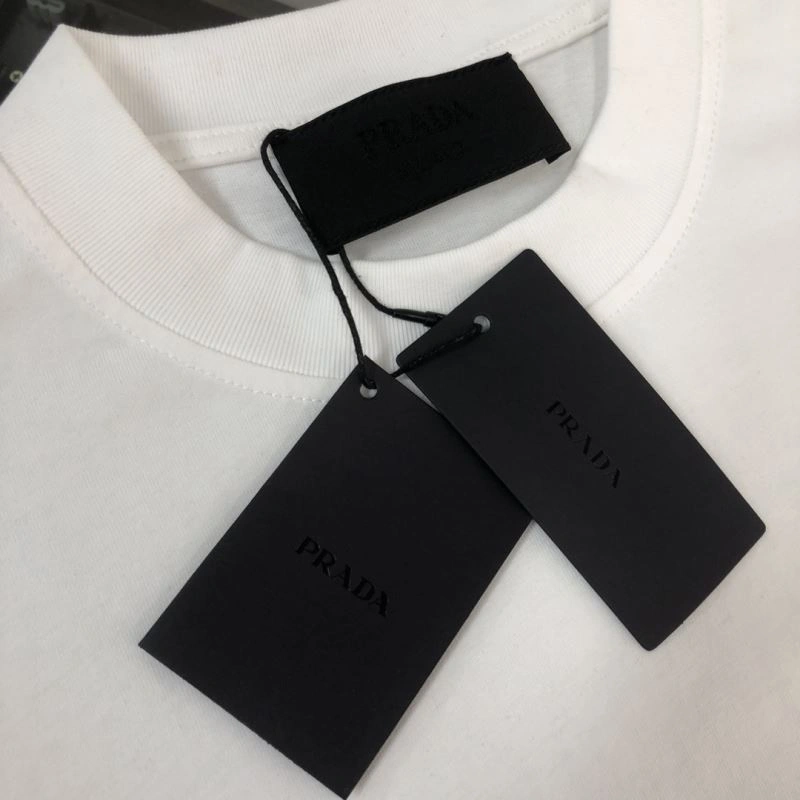ComfortFit Prada T-Shirts 171476