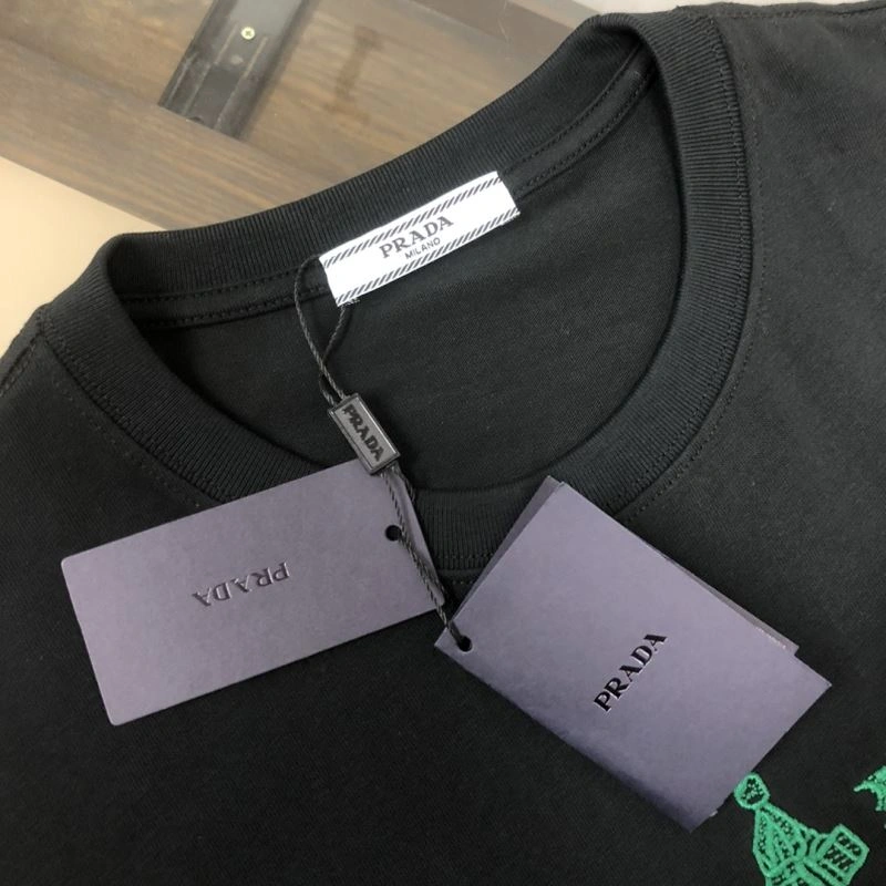 Prada T-Shirts Affordable 171472