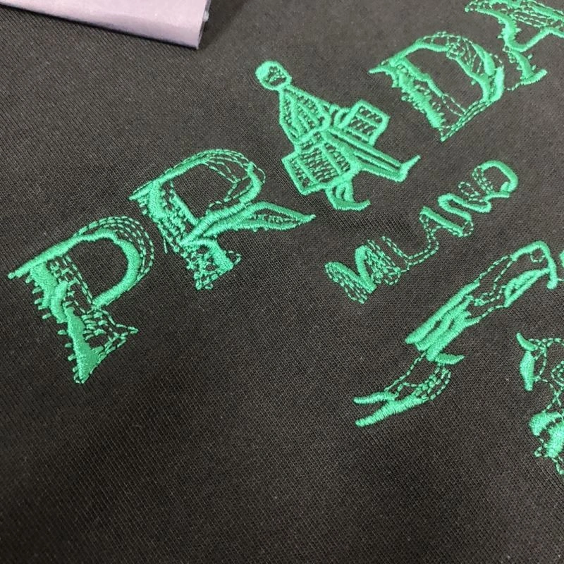 Prada T-Shirts Affordable 171472