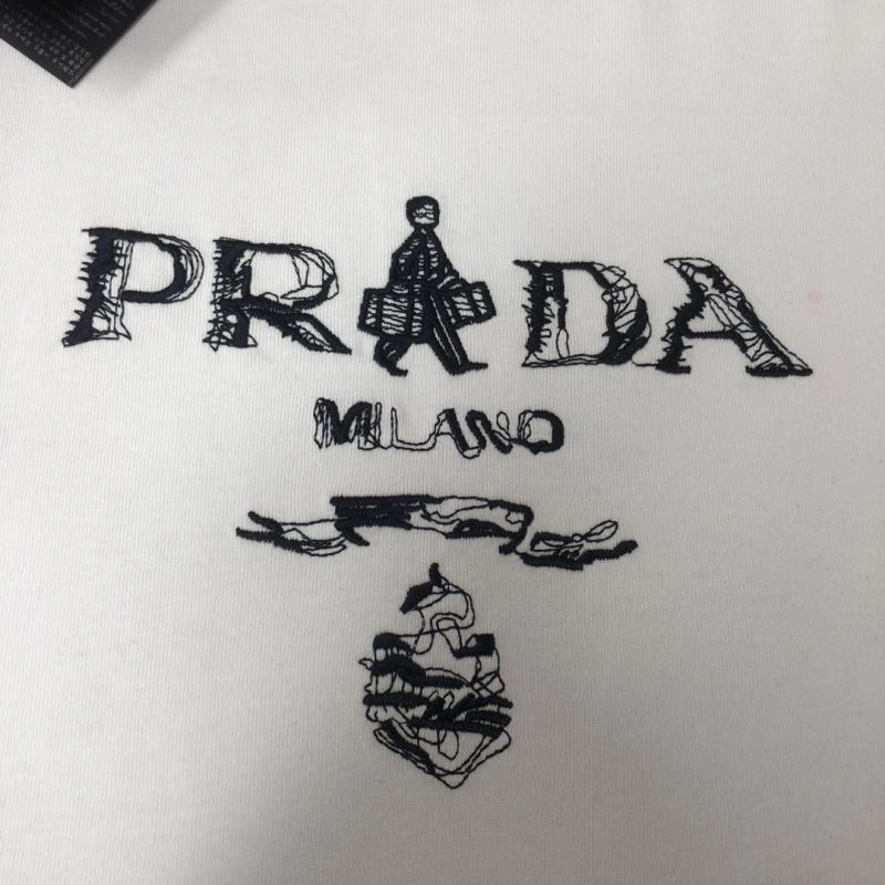Compact Prada T-Shirts 171473