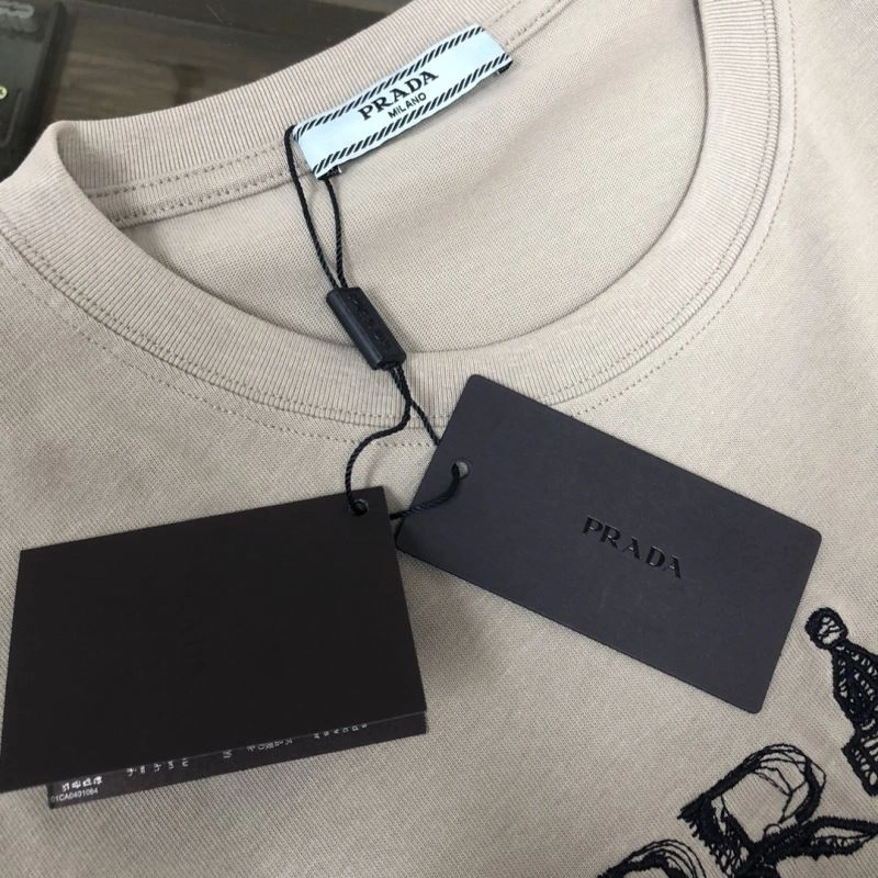Chic Prada T-Shirts 171471