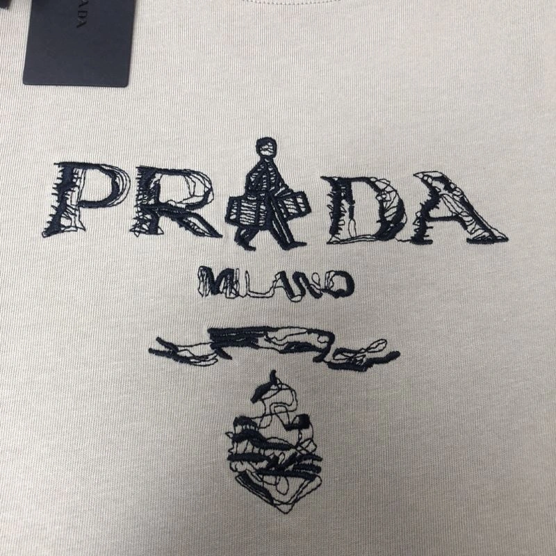 Chic Prada T-Shirts 171471