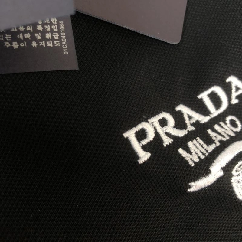 Timeless Prada T-Shirts 171491