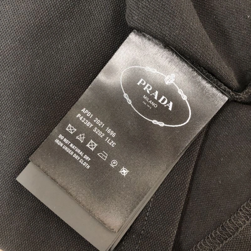 Timeless Prada T-Shirts 171491