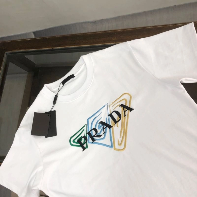 Prada T-Shirts UrbanChic 171453