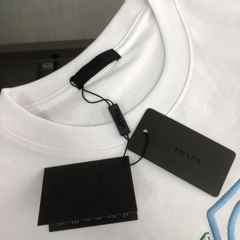 Prada T-Shirts UrbanChic 171453