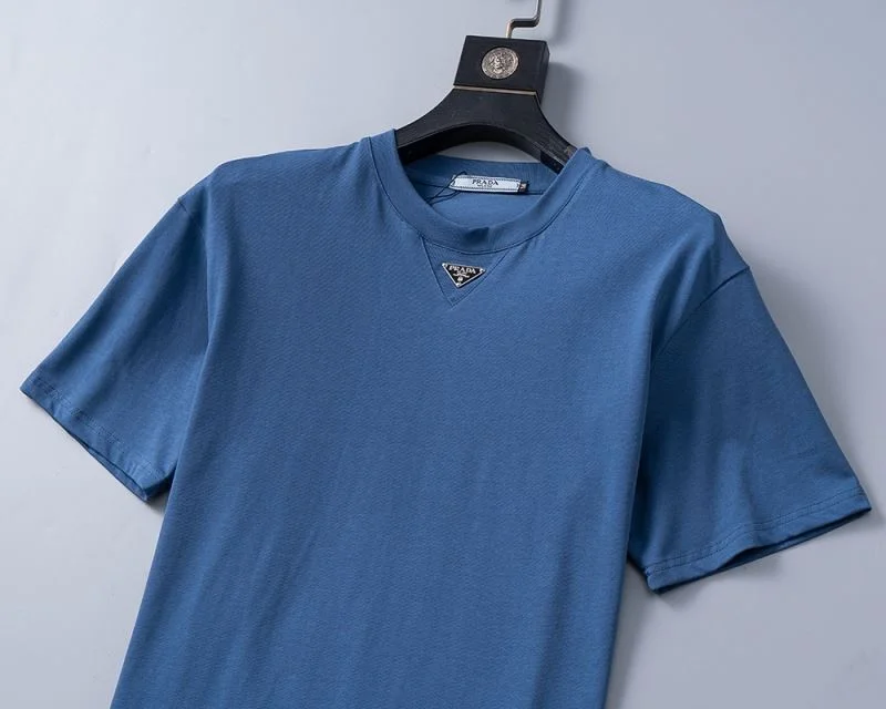 Prada T-Shirts Trendsetting 165595