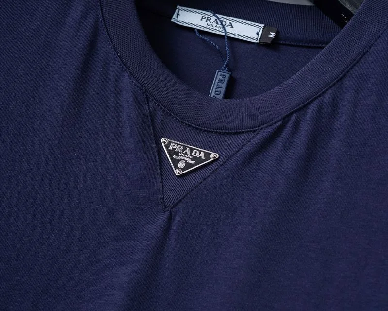 Prada T-Shirts Trendsetting 165595