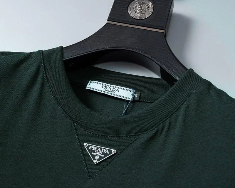 Prada T-Shirts Trendsetting 165595