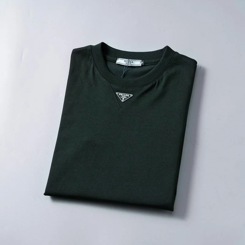 Prada T-Shirts Trendsetting 165595