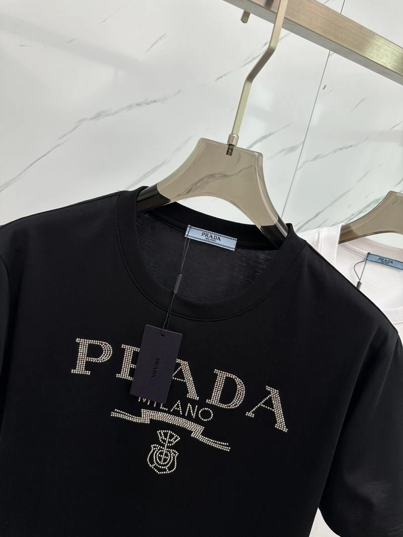 Timeless Prada T-Shirts 170711