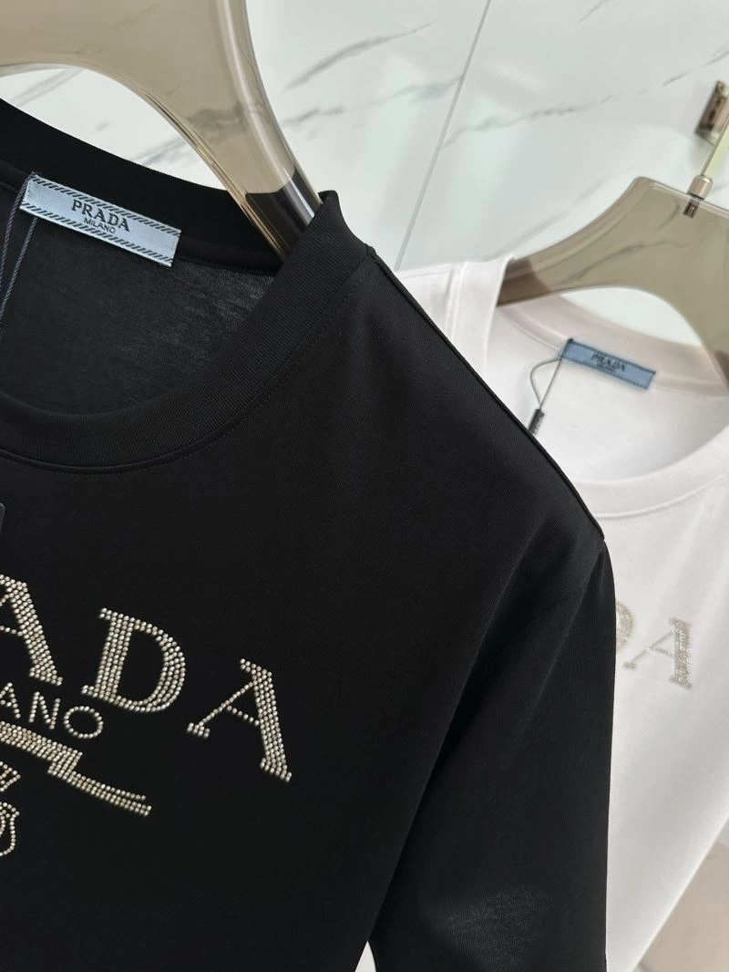 Timeless Prada T-Shirts 170711