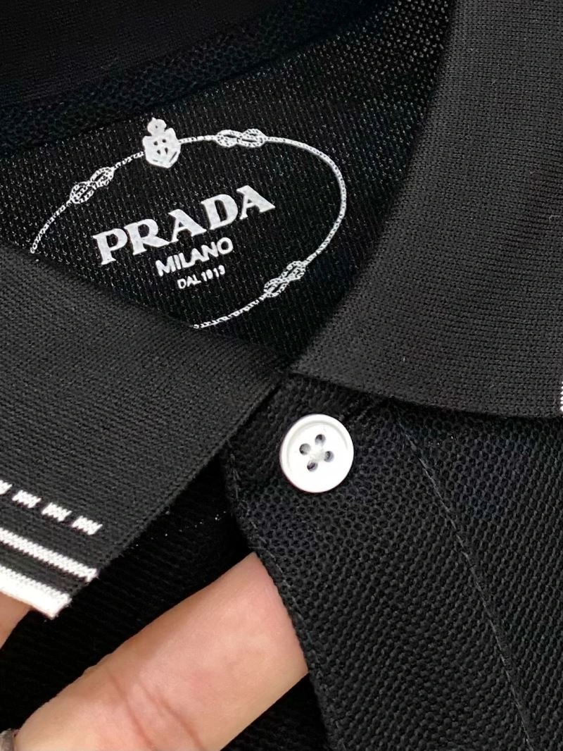 Prada T-Shirts Comfortable 170718