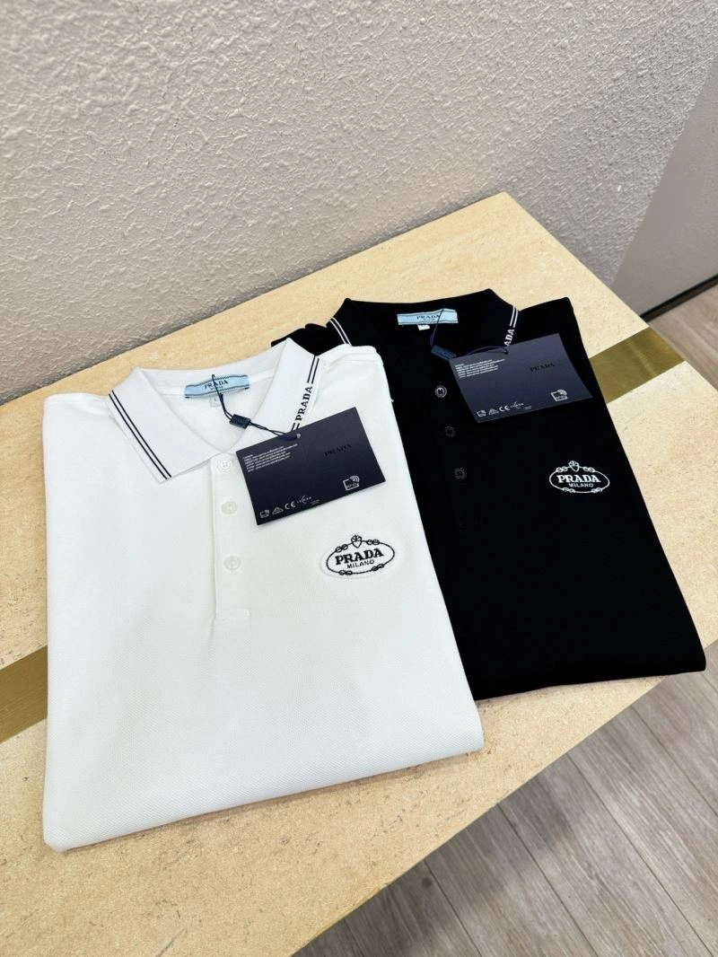 Unisex Prada T-Shirts 170700