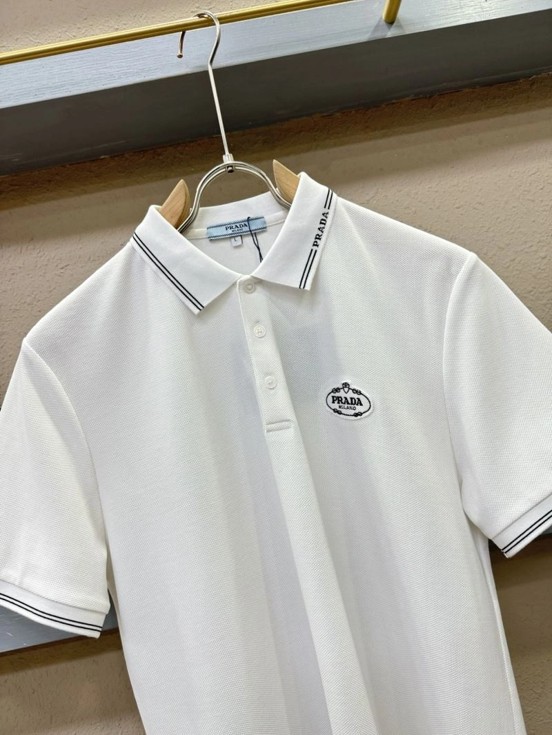 Unisex Prada T-Shirts 170700