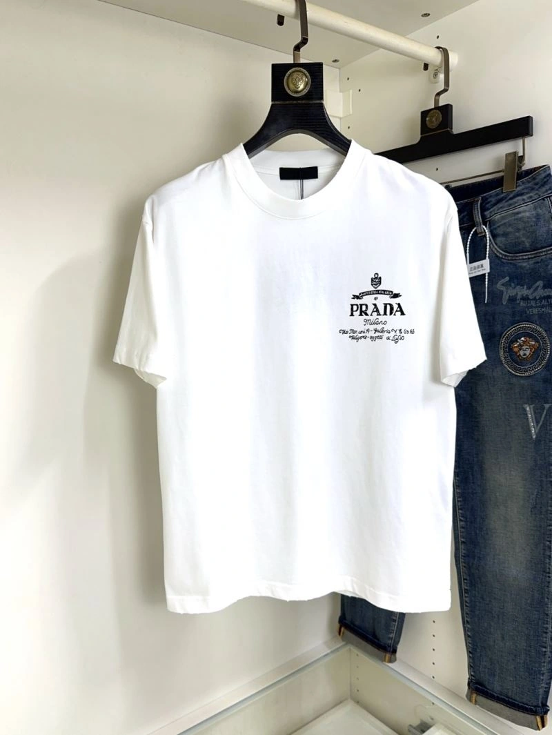 Prada T-Shirts Stylish 170691