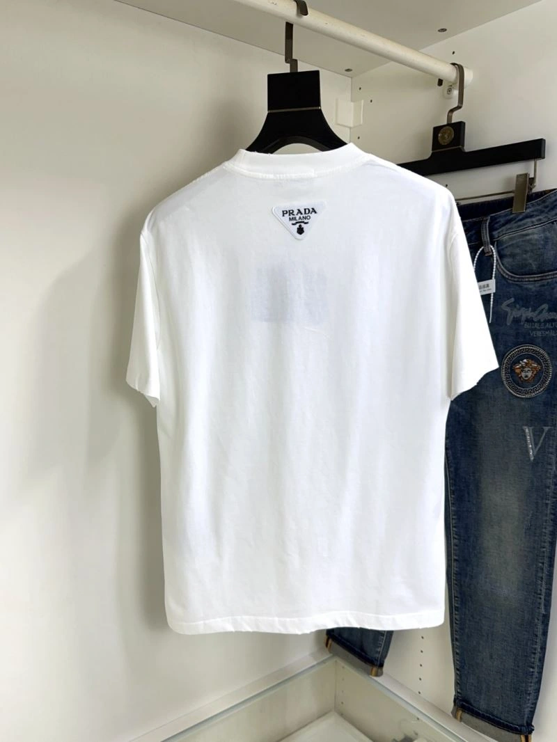 Prada T-Shirts Stylish 170691