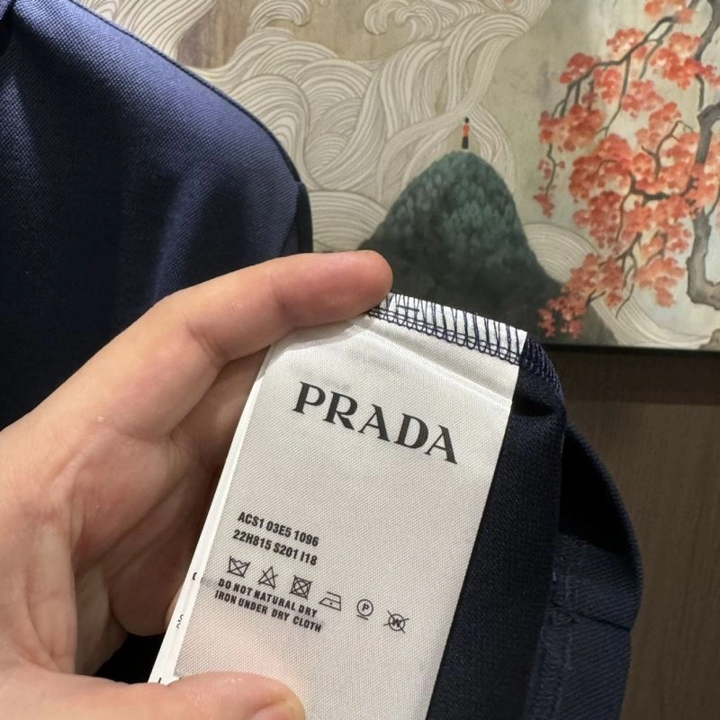 OdorResistant Prada T-Shirts 170680