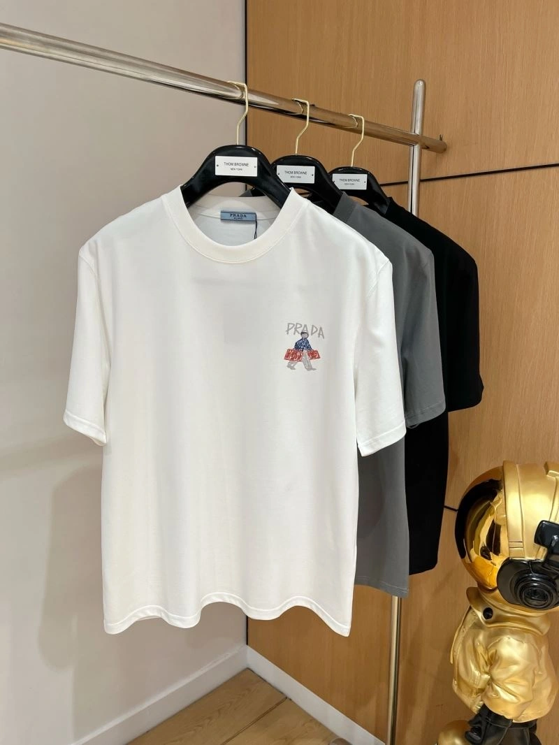 ModernLook Prada T-Shirts 170675