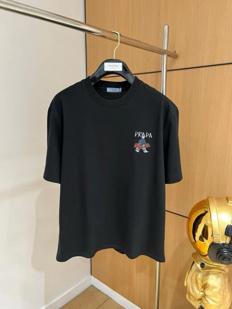 ModernLook Prada T-Shirts 170675