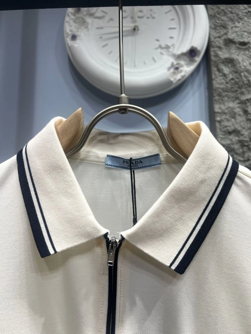 WeatherProof Prada T-Shirts 170674