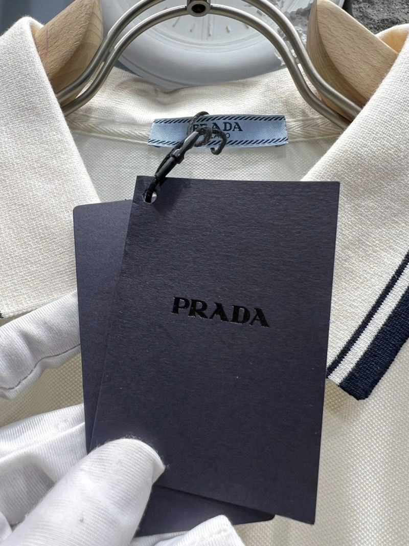 WeatherProof Prada T-Shirts 170674