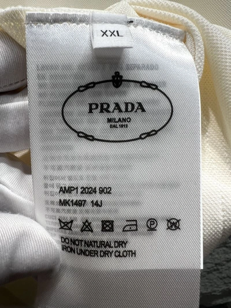 WeatherProof Prada T-Shirts 170674