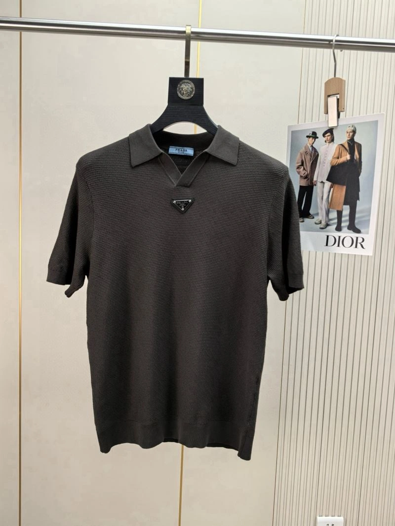Prada T-Shirts Comfortable 170639