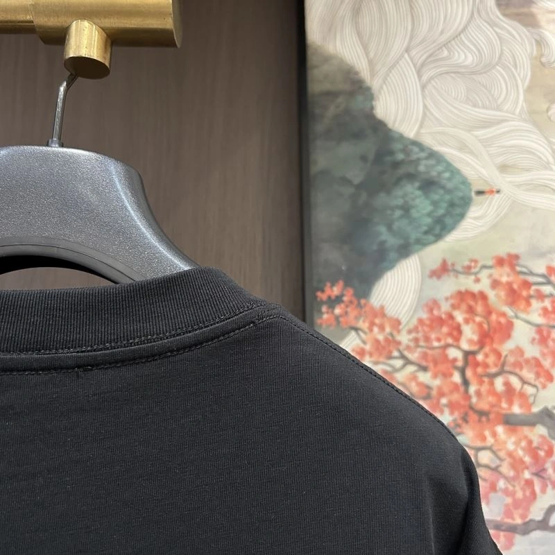 Vibrant Prada T-Shirts 170664