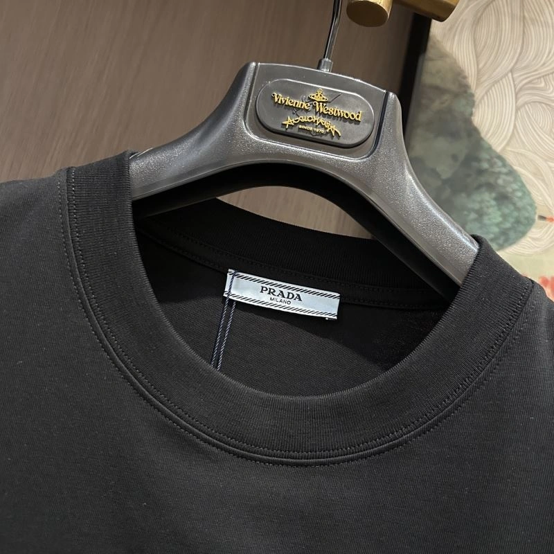Prada T-Shirts Seasonal 170636