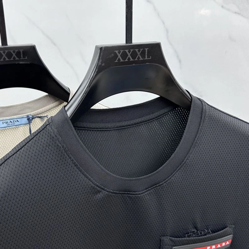 Prada T-Shirts TimelessDesign 170634