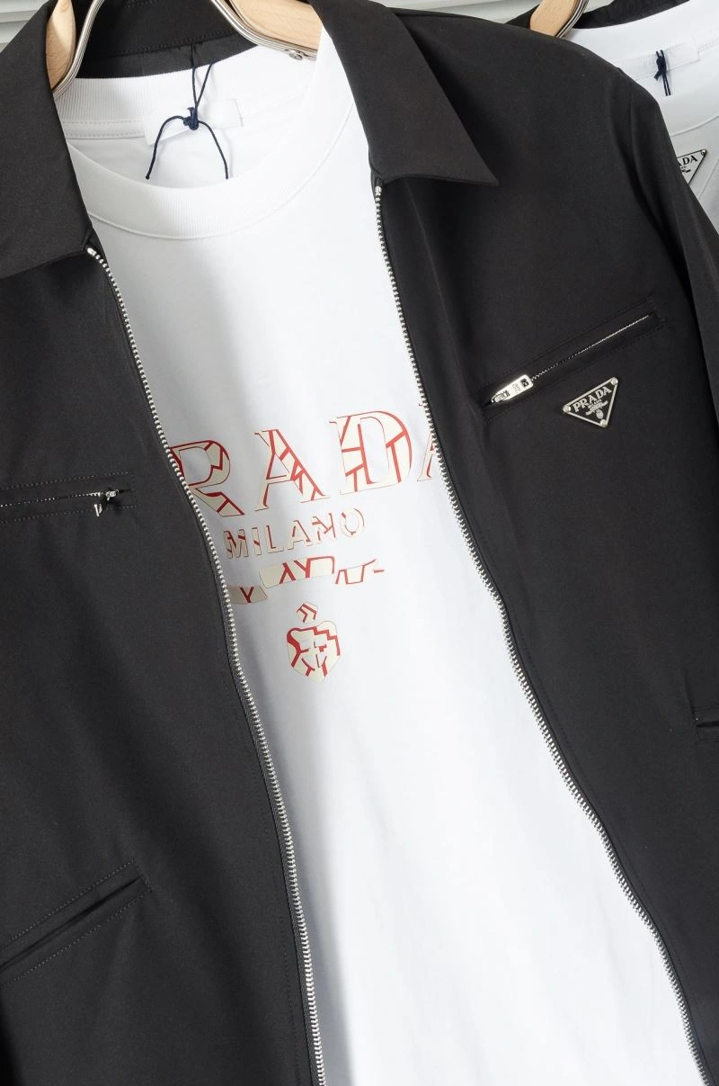 Attractive Prada T-Shirts 170682