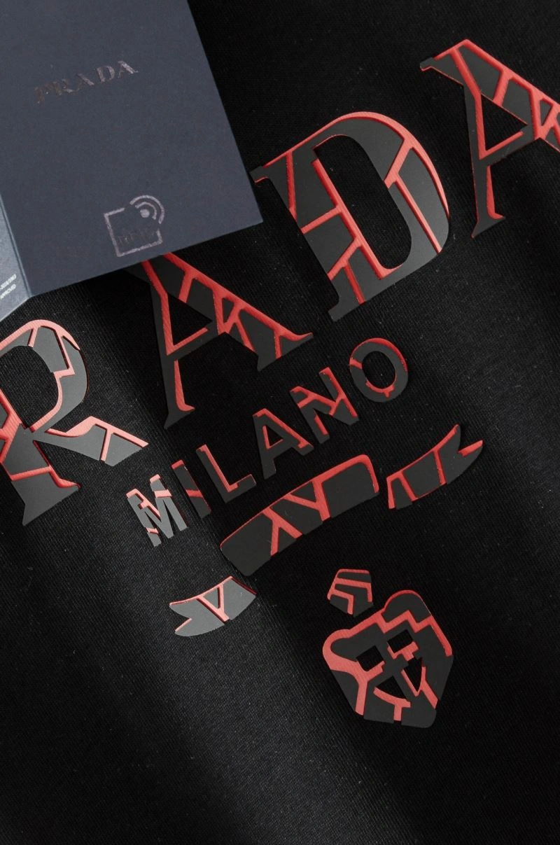 Attractive Prada T-Shirts 170682