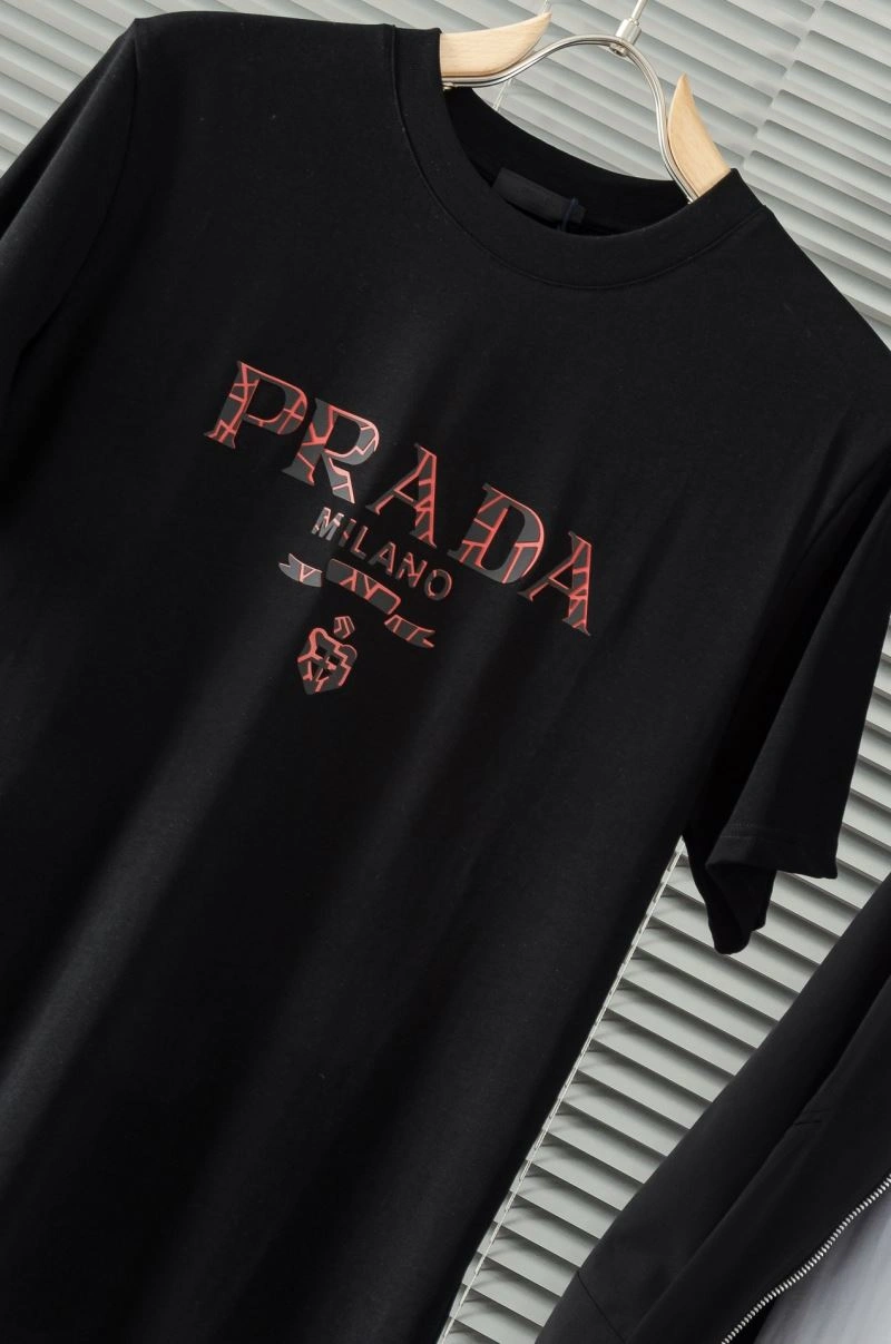 Attractive Prada T-Shirts 170682
