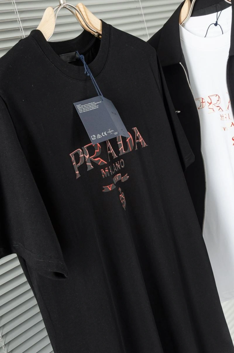 Attractive Prada T-Shirts 170682