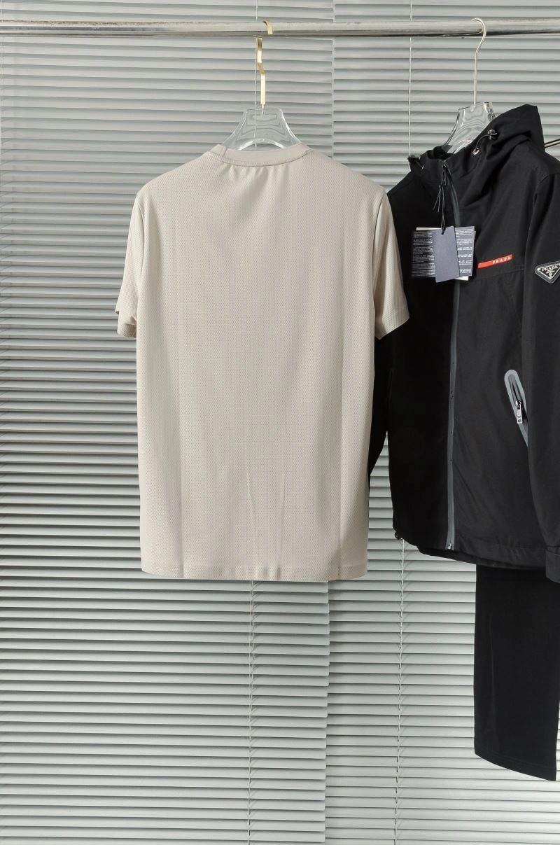 Modern Prada T-Shirts 170630