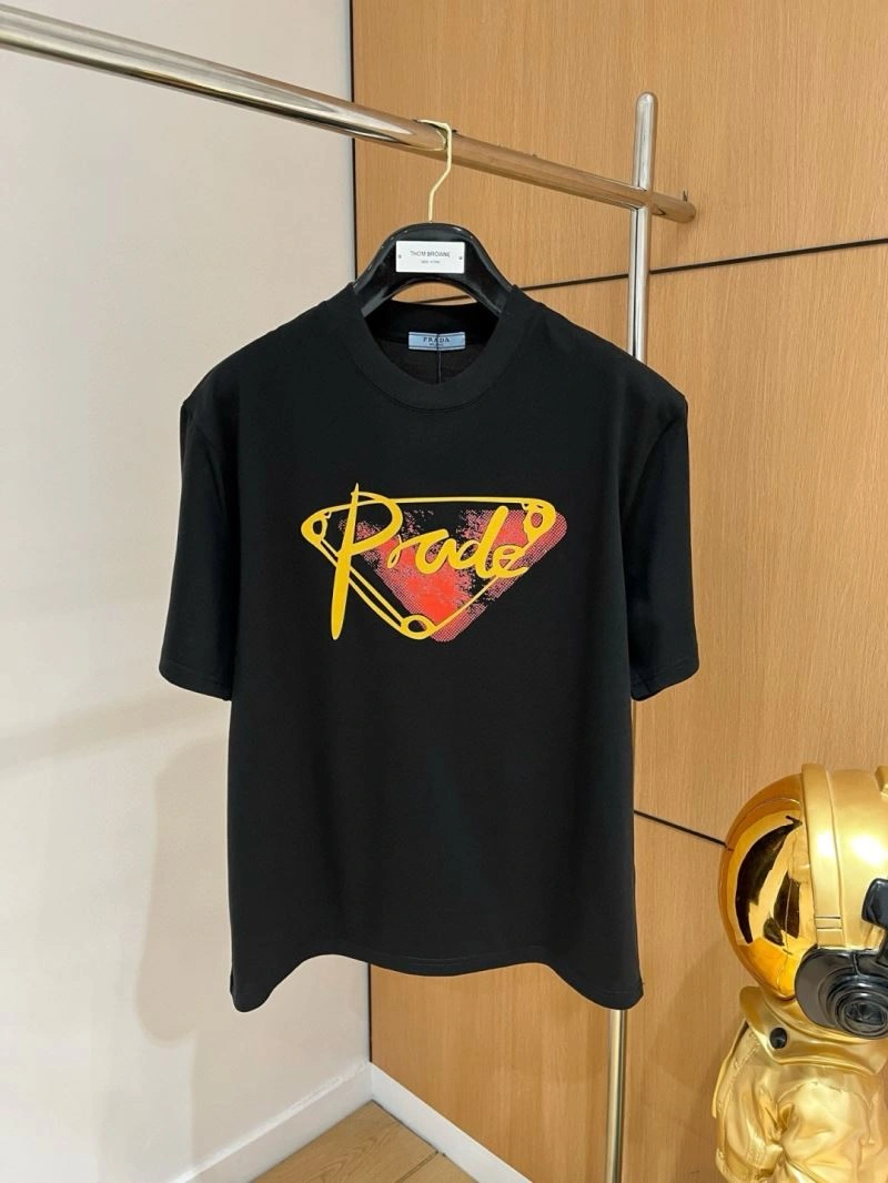 Stylish Prada T-Shirts 170625