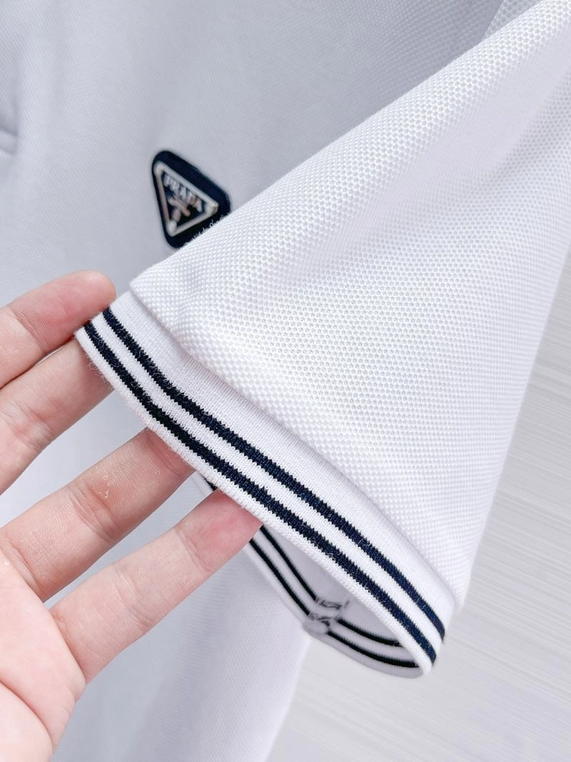 Prada T-Shirts Stylish 170610