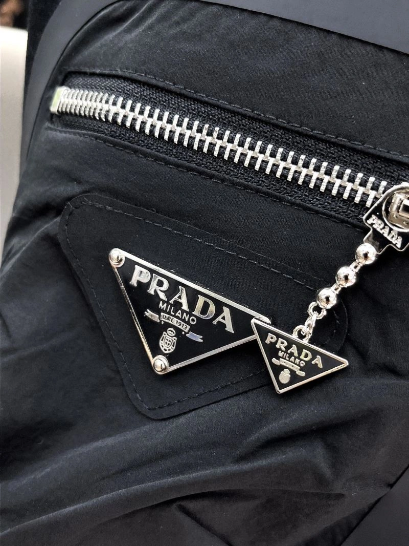 Reliable Prada T-Shirts 170601