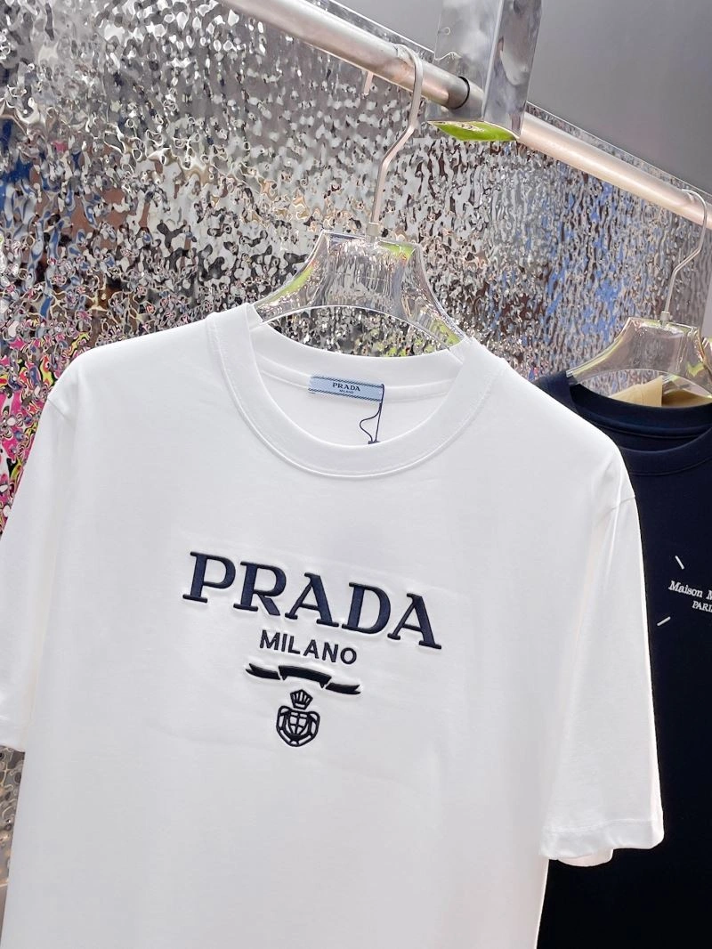 Practical Prada T-Shirts 170599