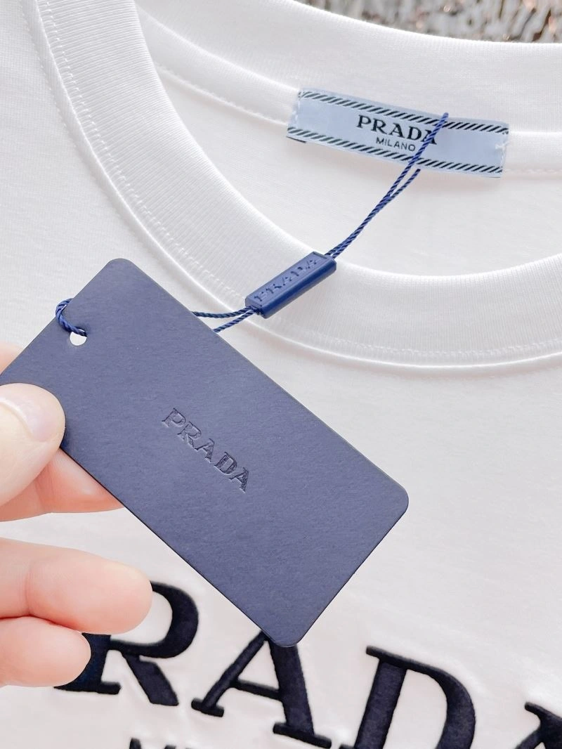 Practical Prada T-Shirts 170599