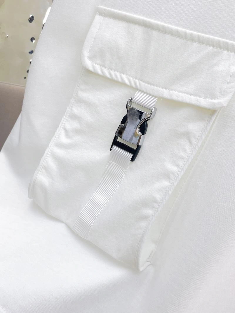 Unisex Prada T-Shirts 170632