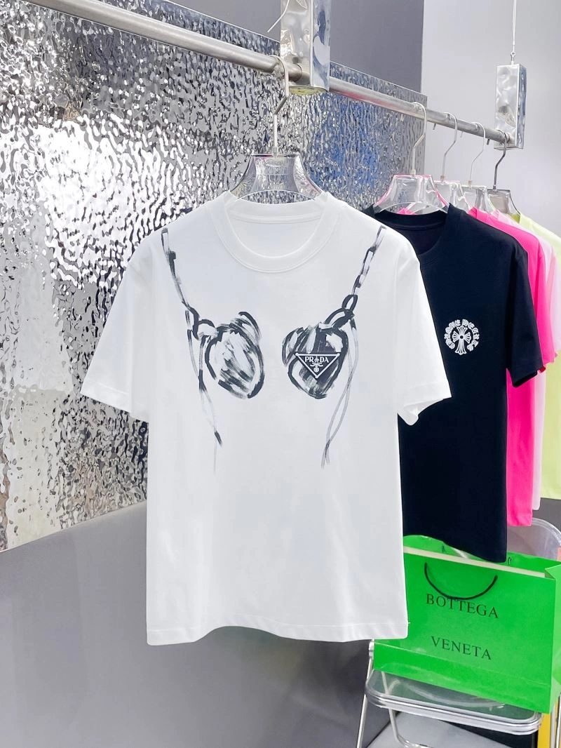 Comfortable Prada T-Shirts 170596