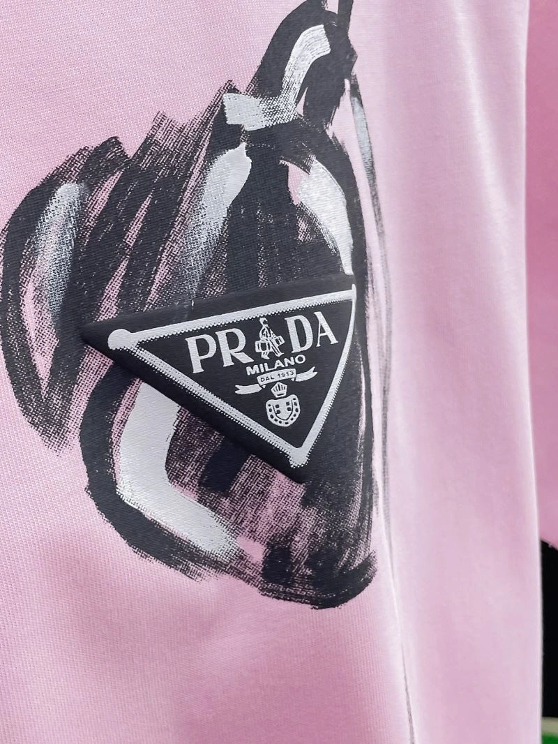 FreshLook Prada T-Shirts 170592