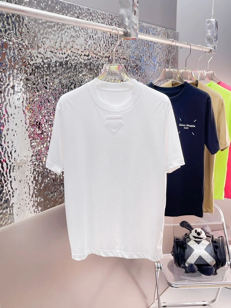 TechFriendly Prada T-Shirts 170620