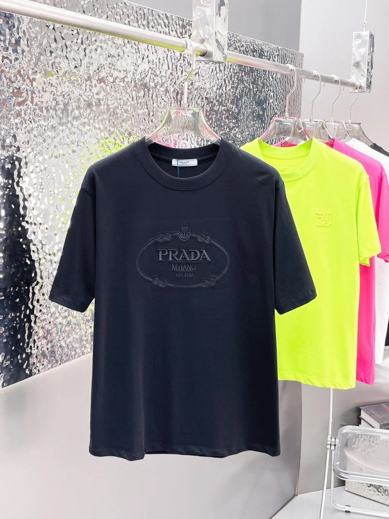 Contemporary Prada T-Shirts 170583
